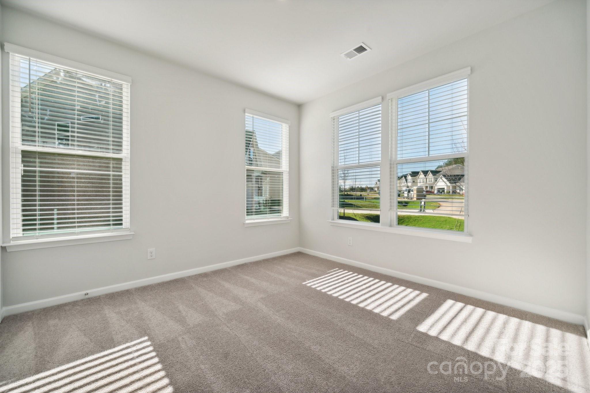 Clairmont - Residential