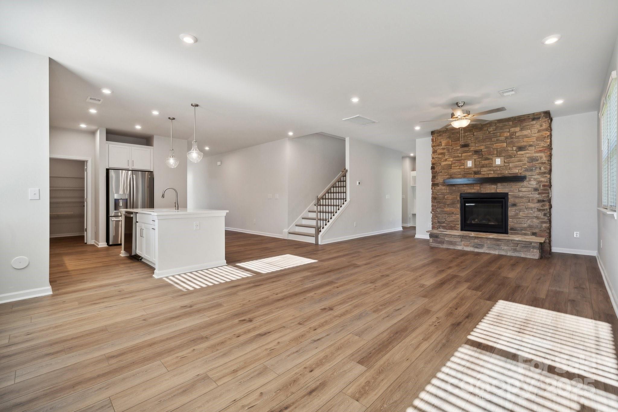 Clairmont - Residential