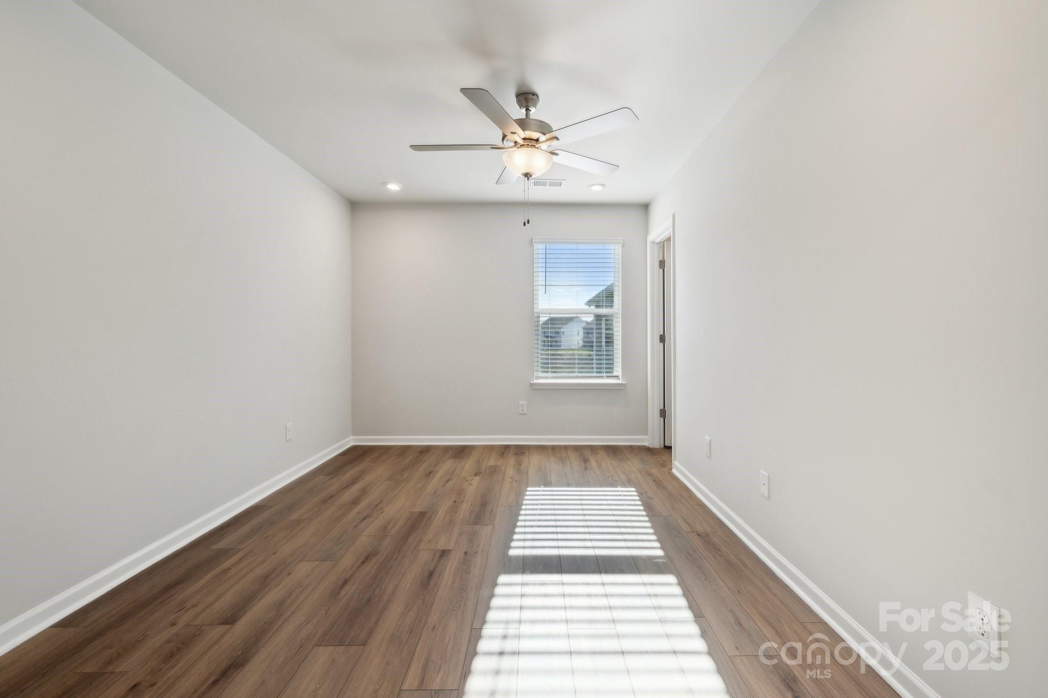 Clairmont - Residential