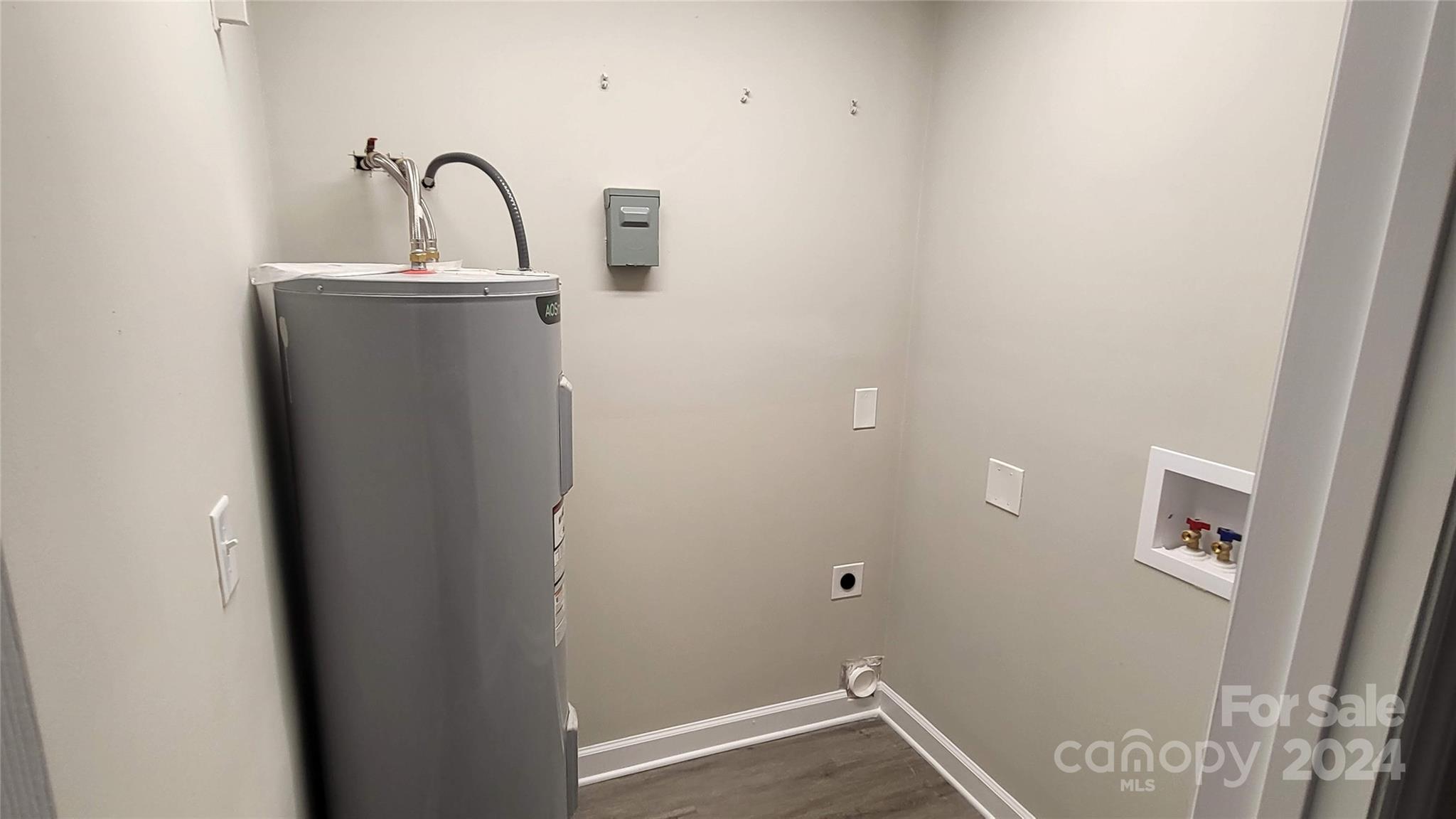 Oakwood Acres - Residential