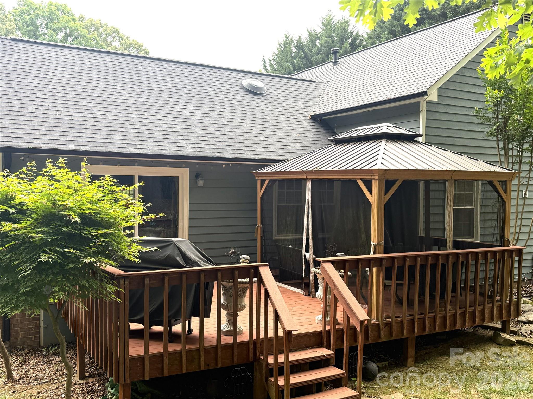 Lakewood Forest - Residential