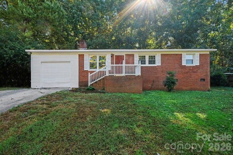 Photo of 306 Hubbard Street, Lincolnton, NC 28092 (MLS # 4435443)