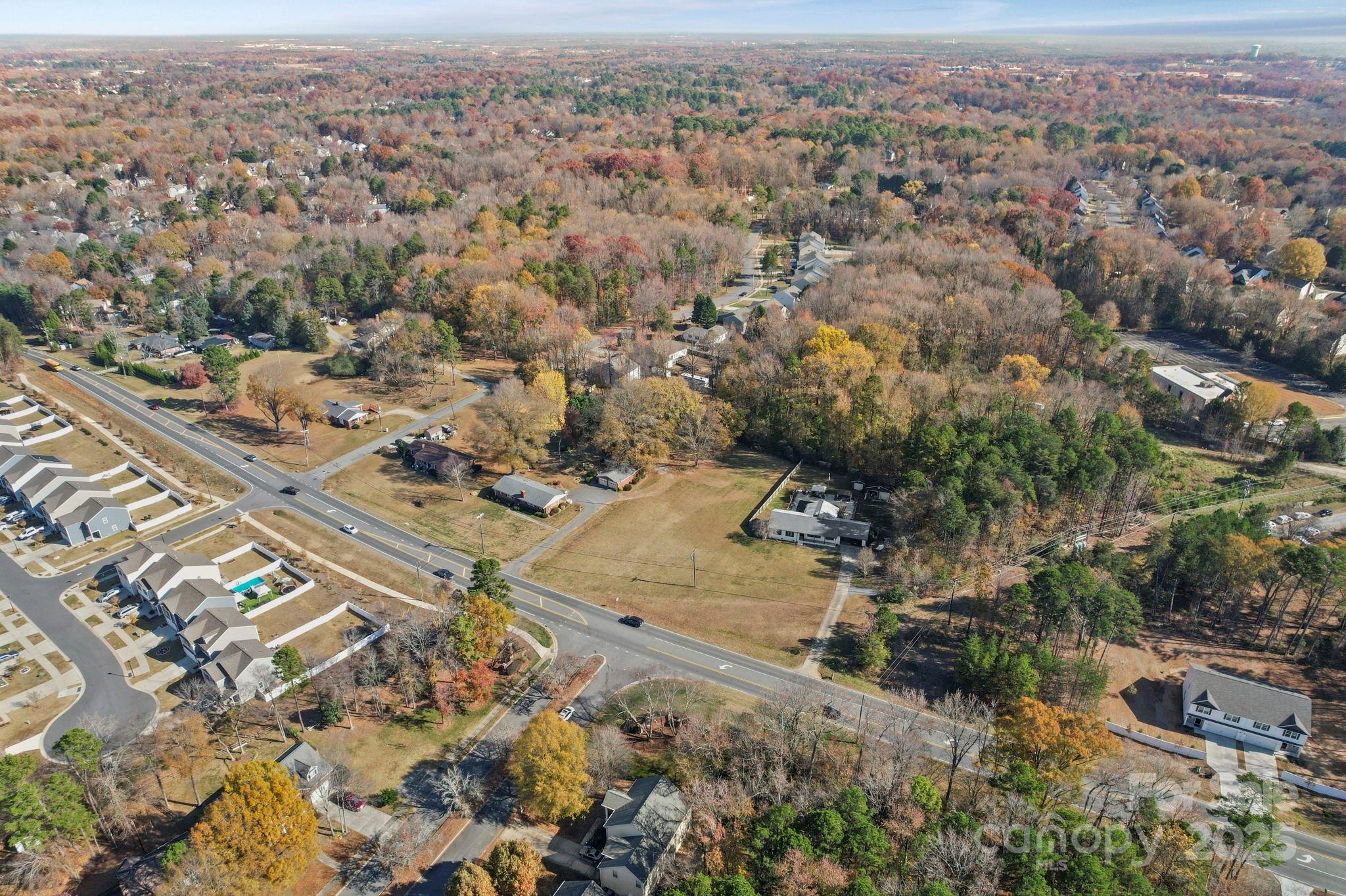 6812 W Sugar Creek Road