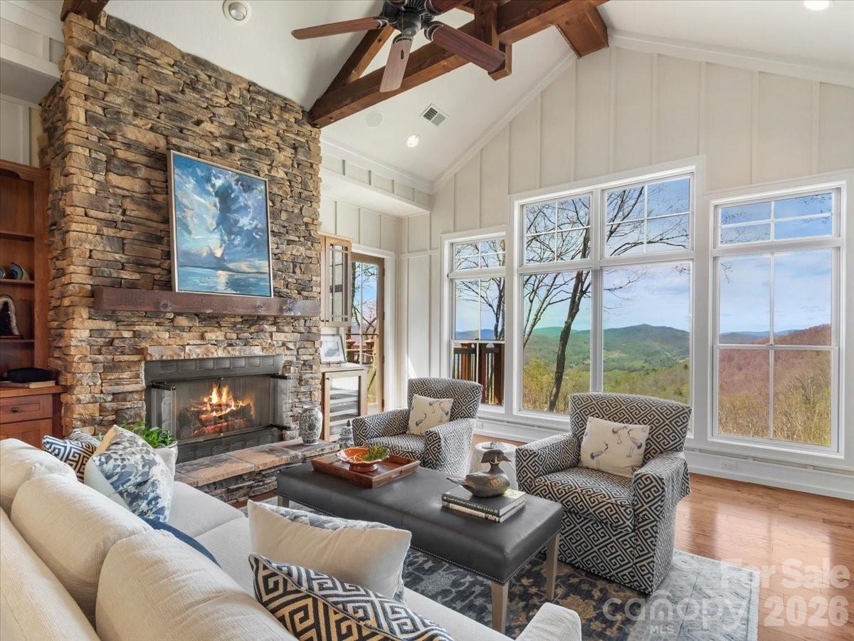 45 Creekside Way 301