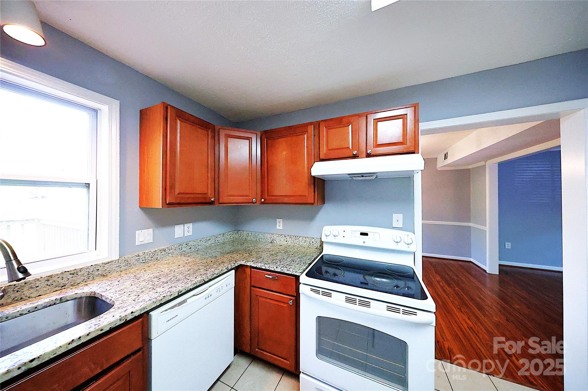 6430 Farmingdale Drive