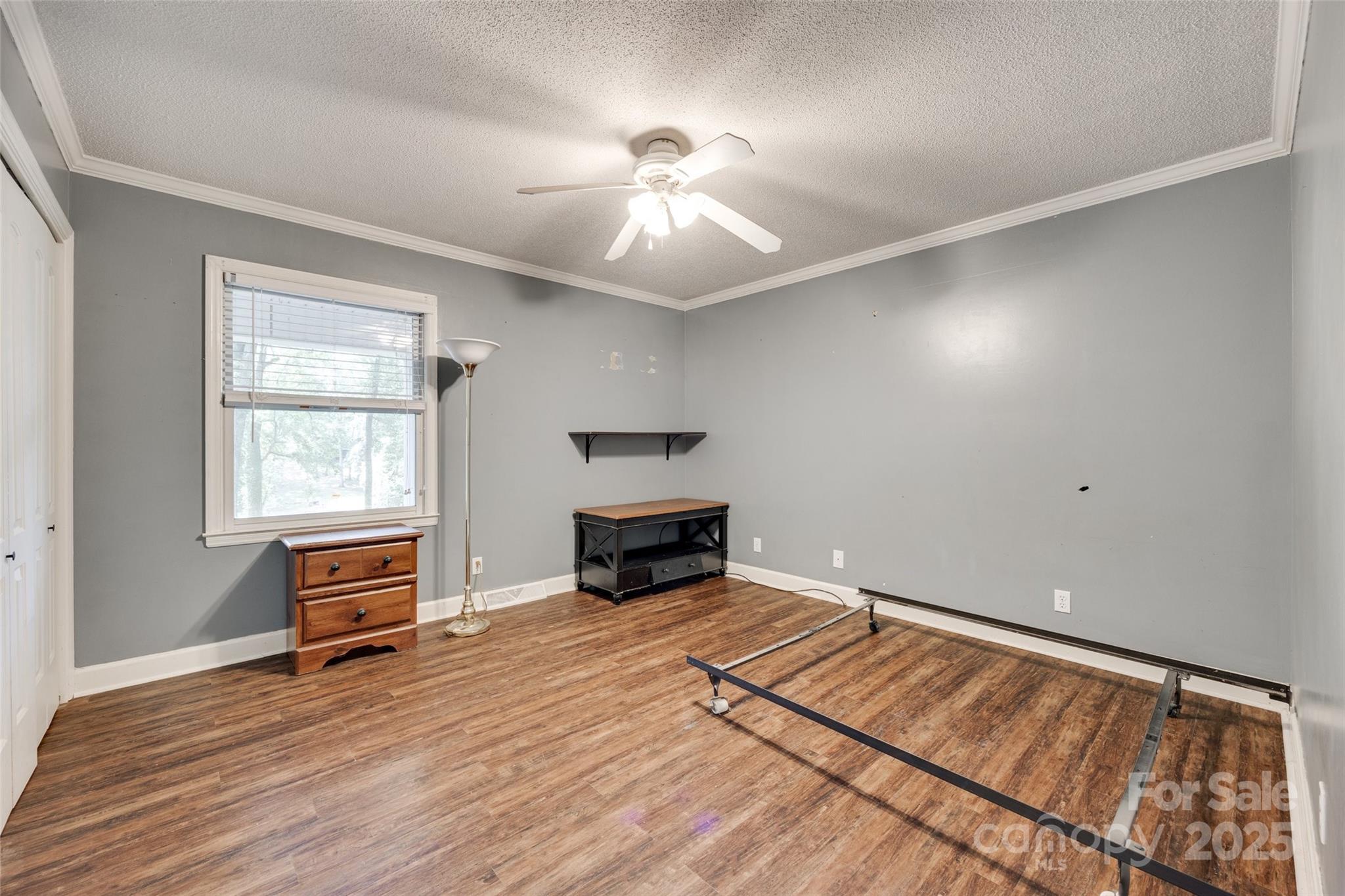 Montclaire - Residential