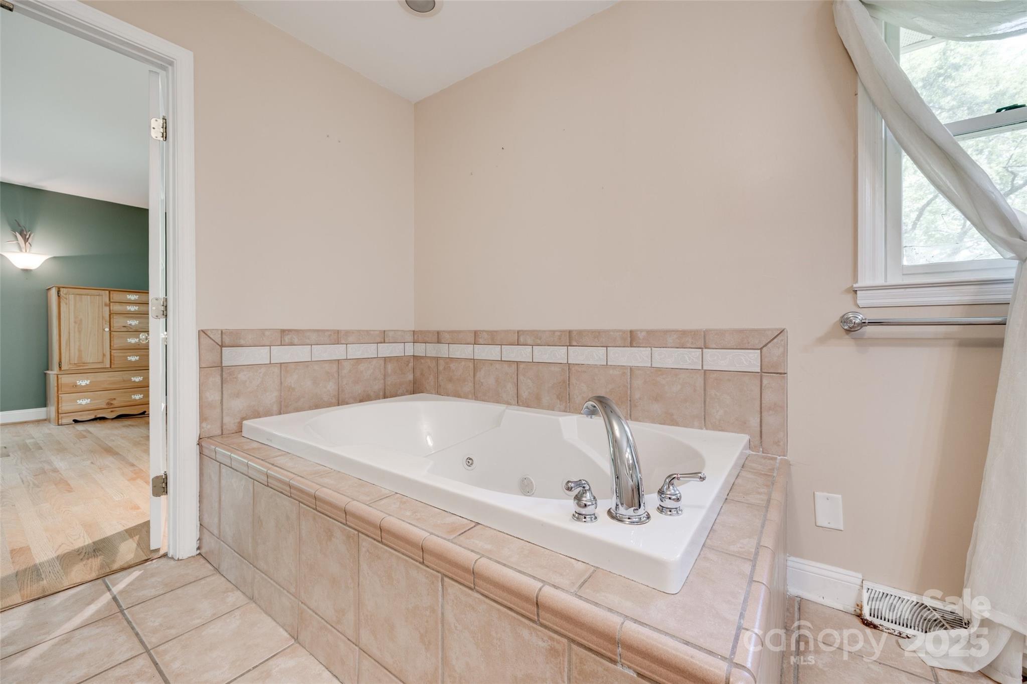 Montclaire - Residential