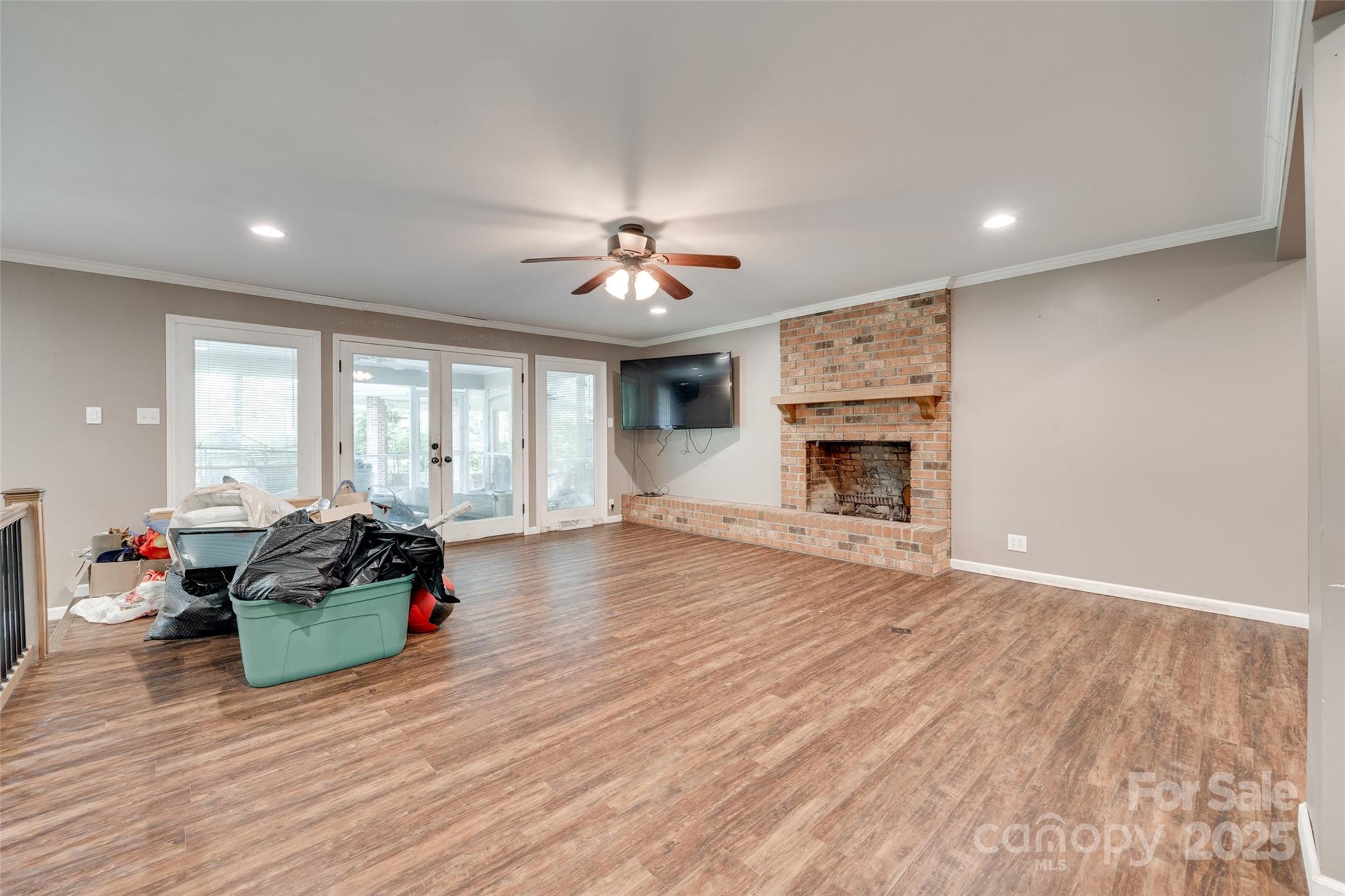 Montclaire - Residential