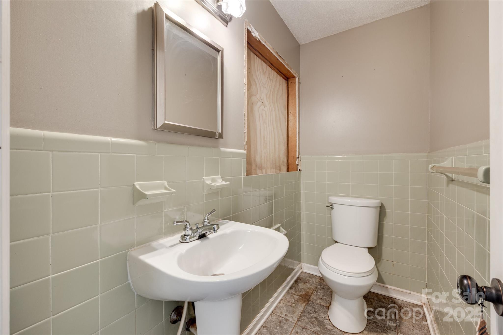 Montclaire - Residential