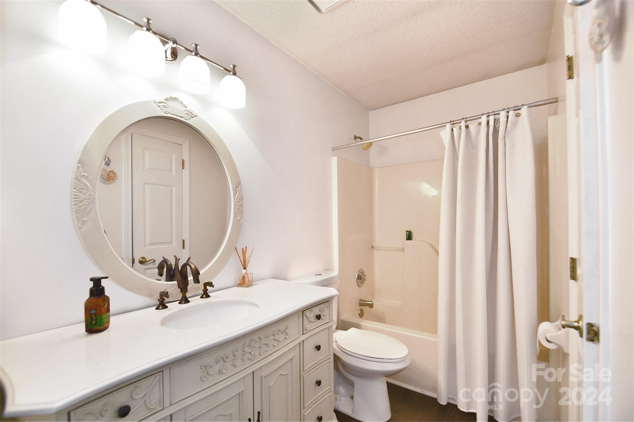 Wynfield Creek - Residential