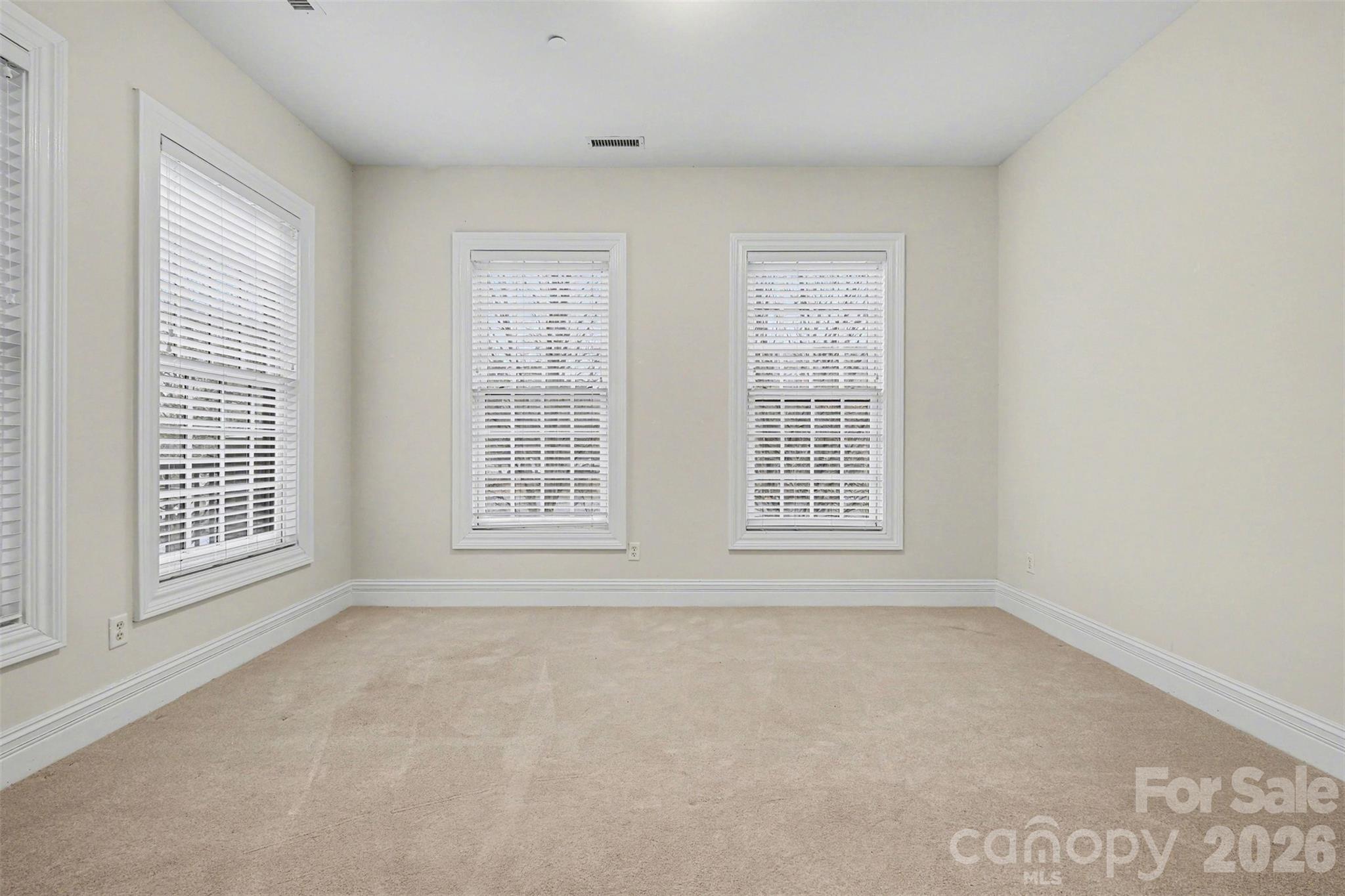 Parkwood Knoll - Residential