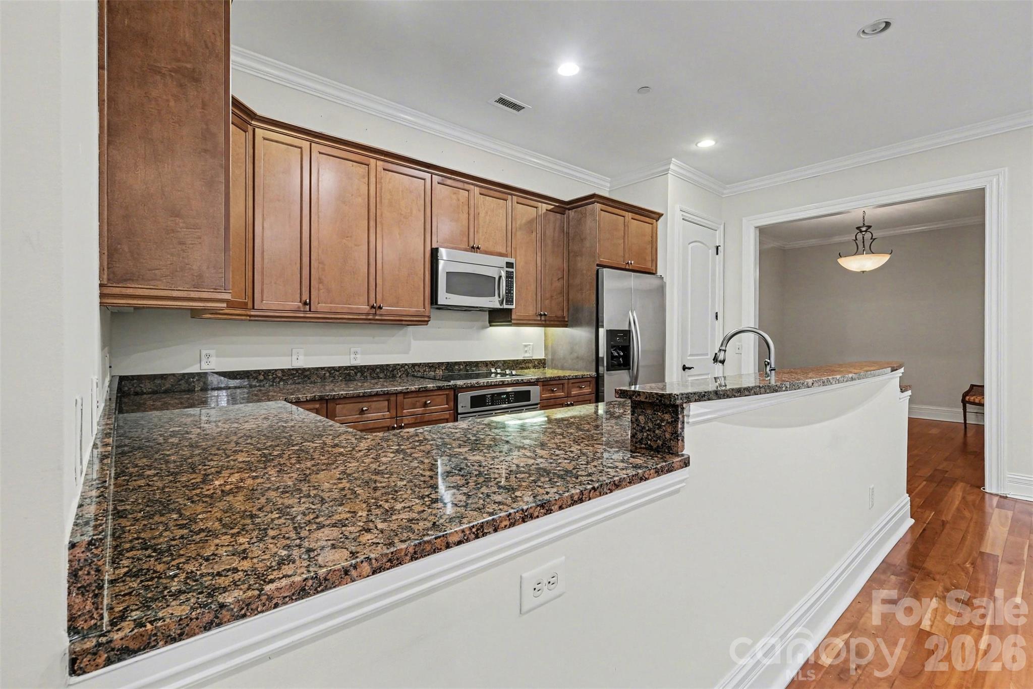 Parkwood Knoll - Residential