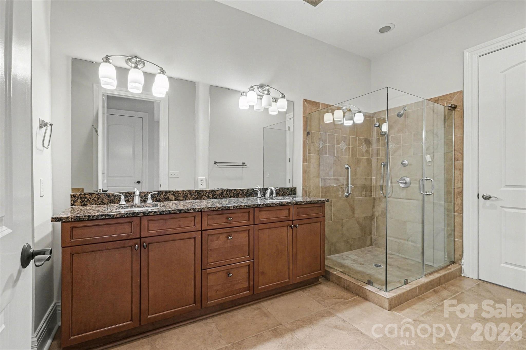 Parkwood Knoll - Residential