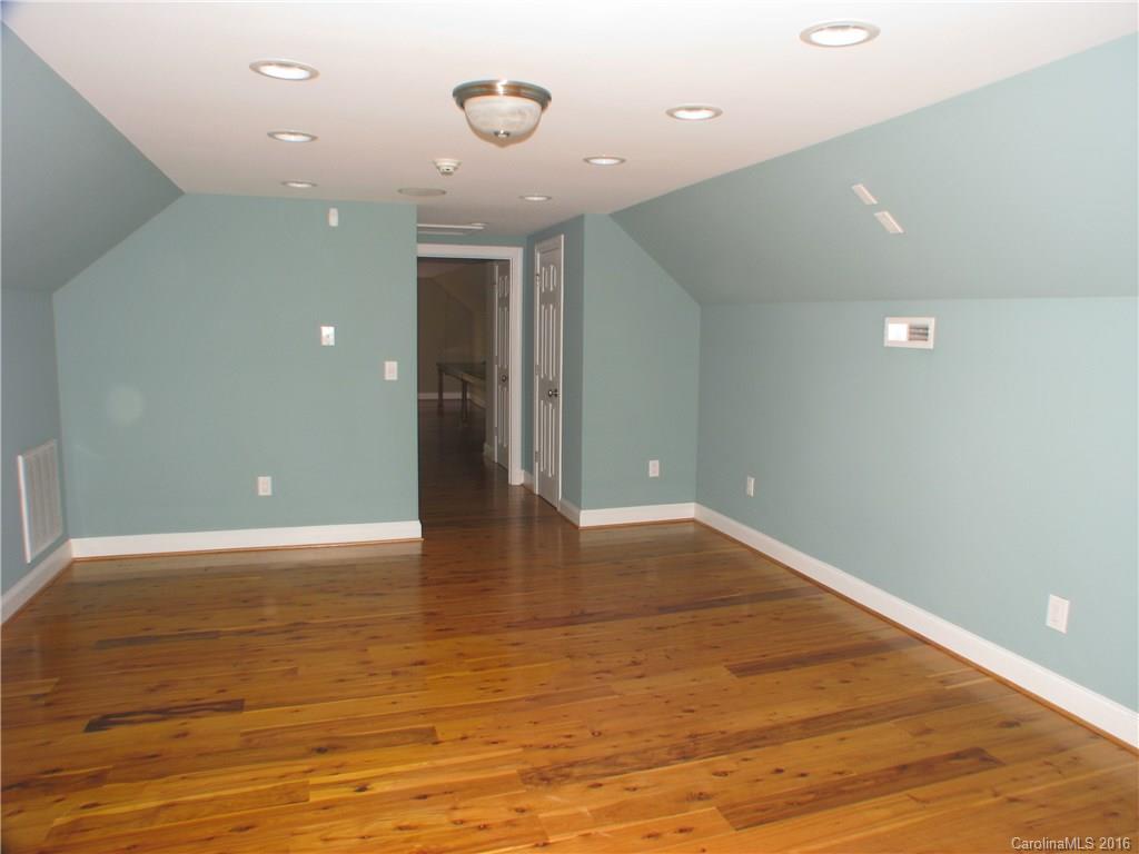 Zemosa Acres - Residential