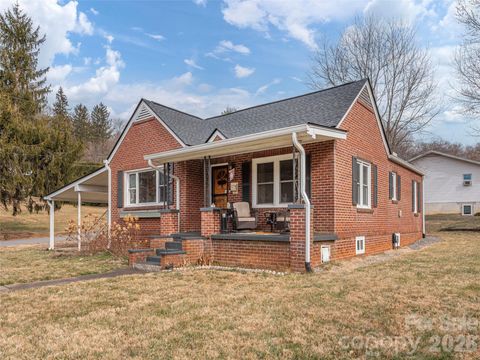 132 Maxwell Street Waynesville NC 28786