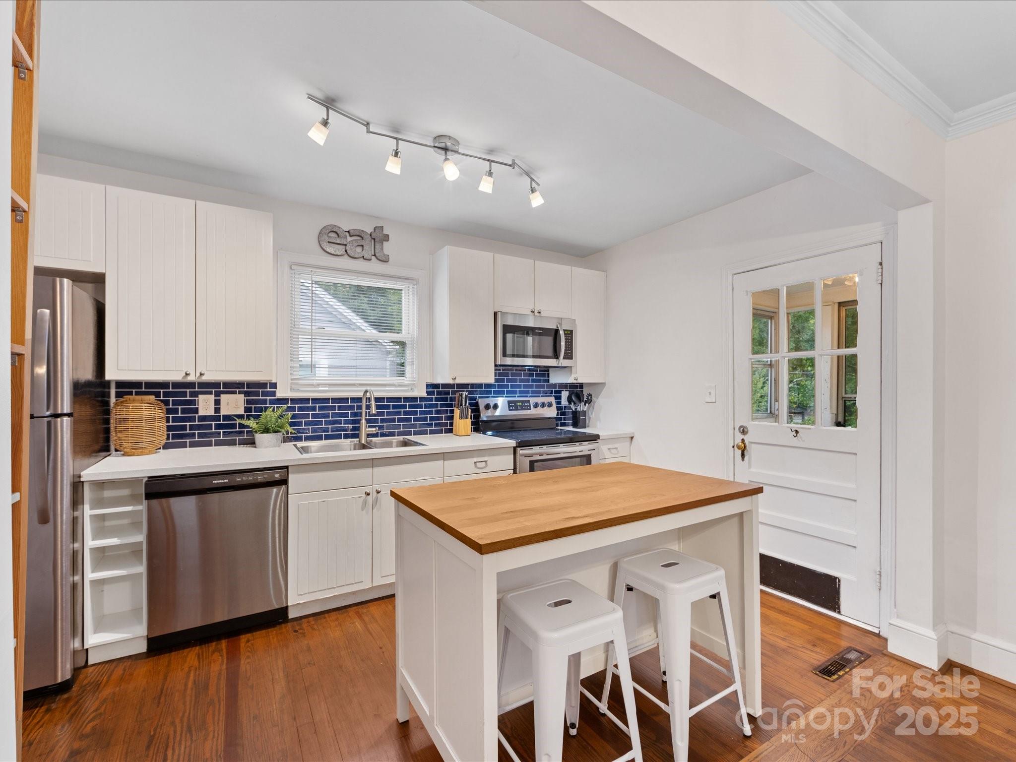 Commonwealth Park - Residential