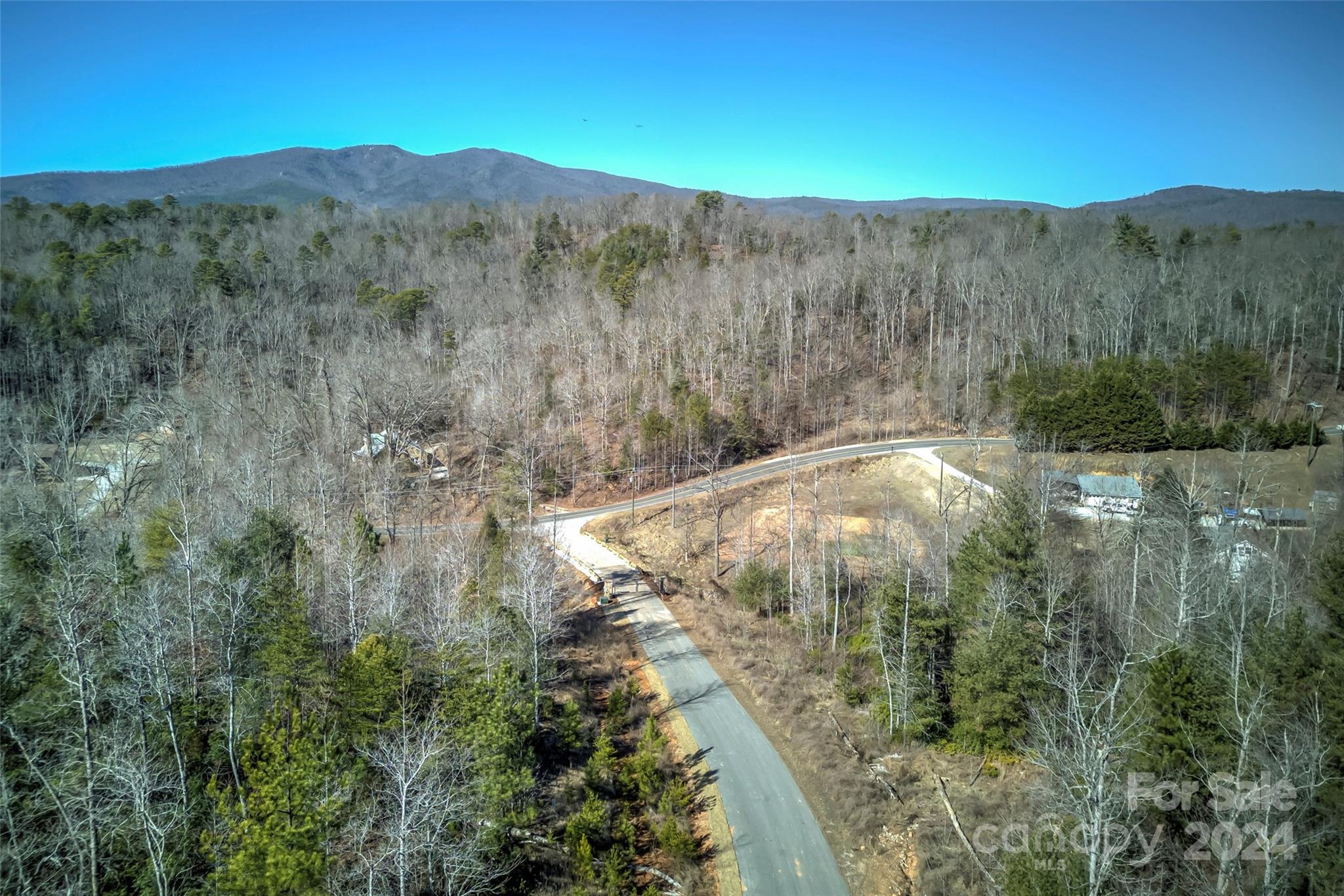 The Peninsula at Lake James - Land