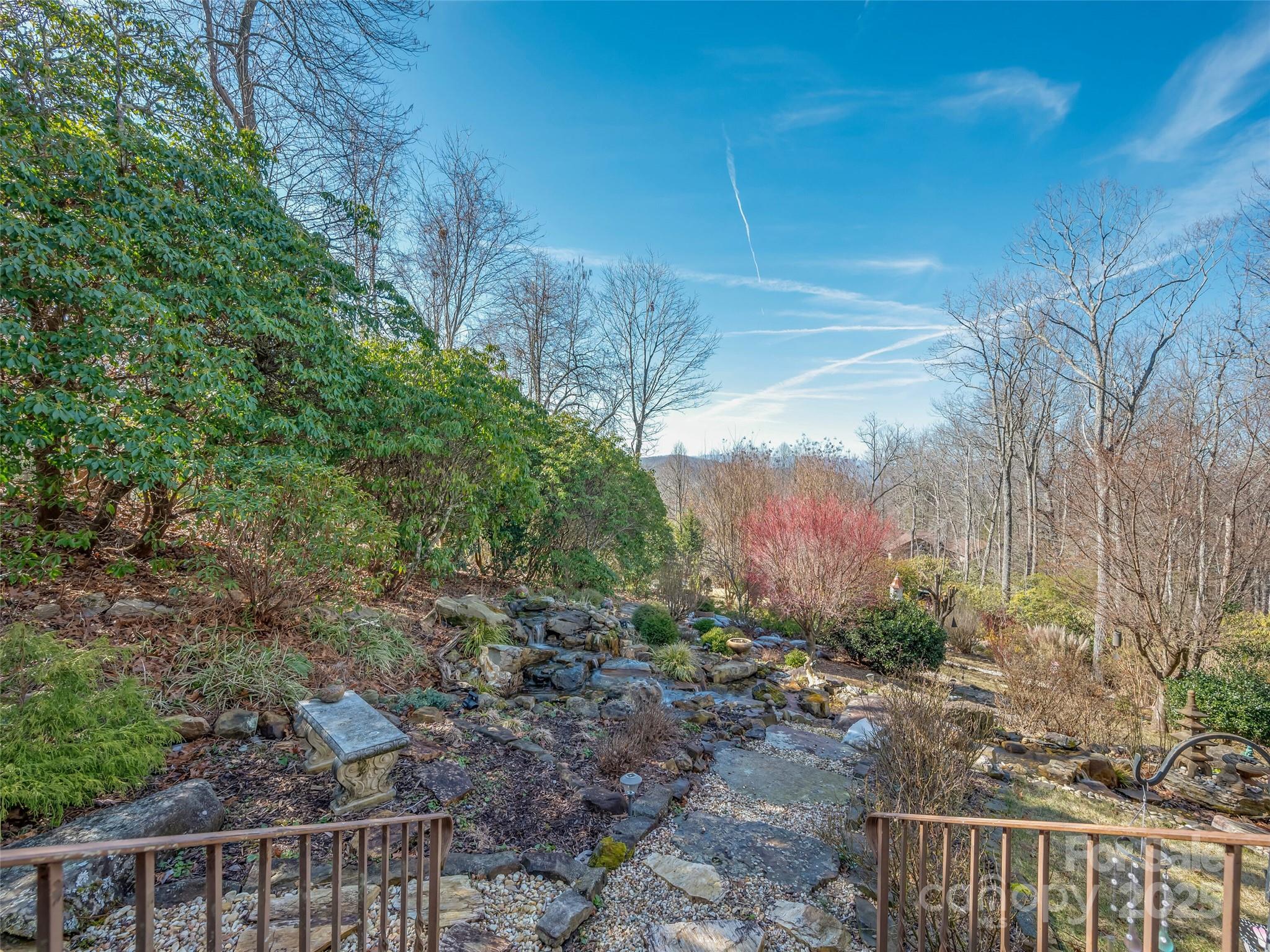 Thrashing Rock Estates - Residential