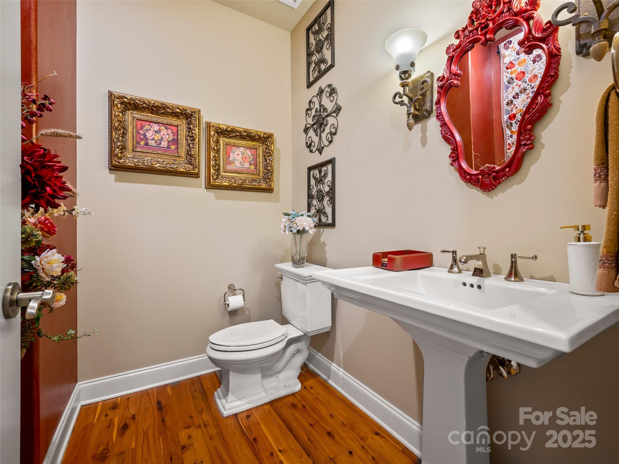 Thrashing Rock Estates - Residential