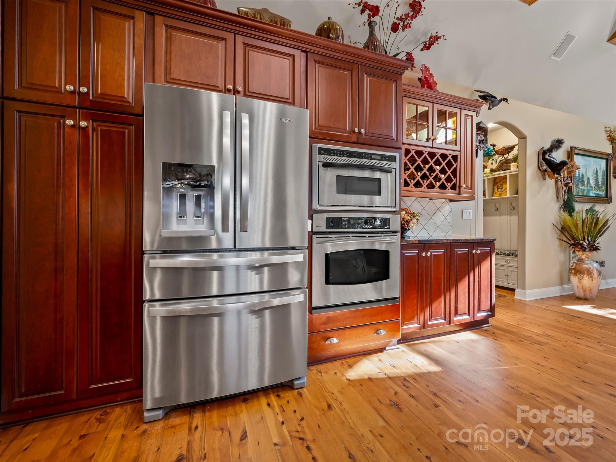 Thrashing Rock Estates - Residential