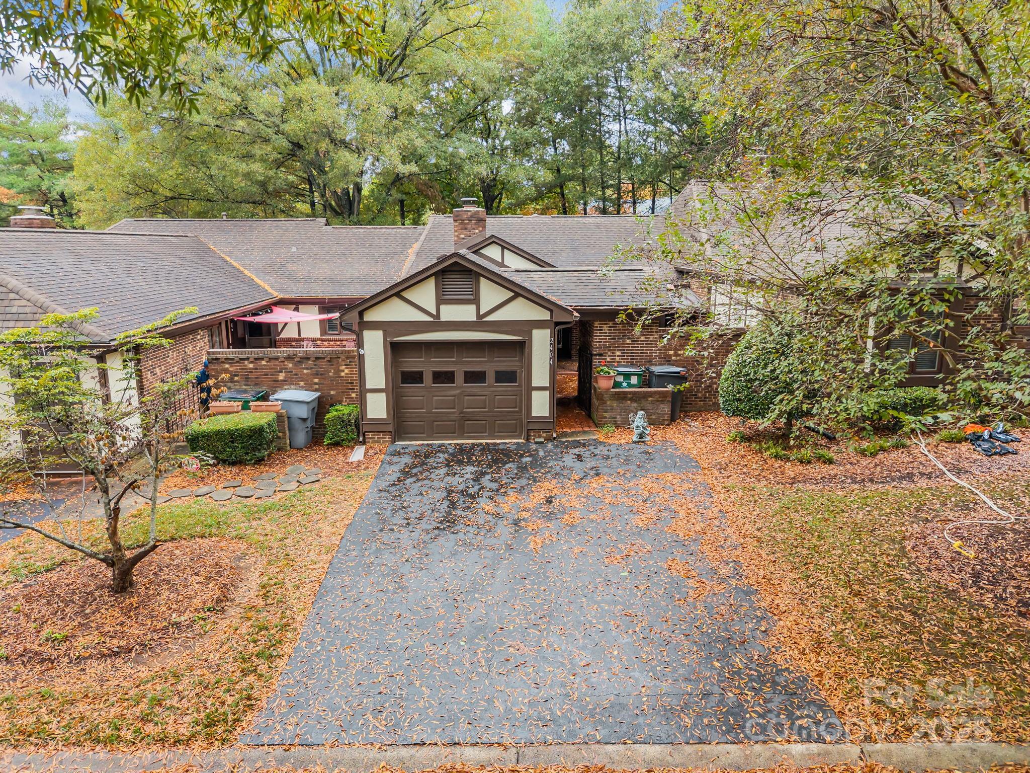 2404 Quail Lake Drive