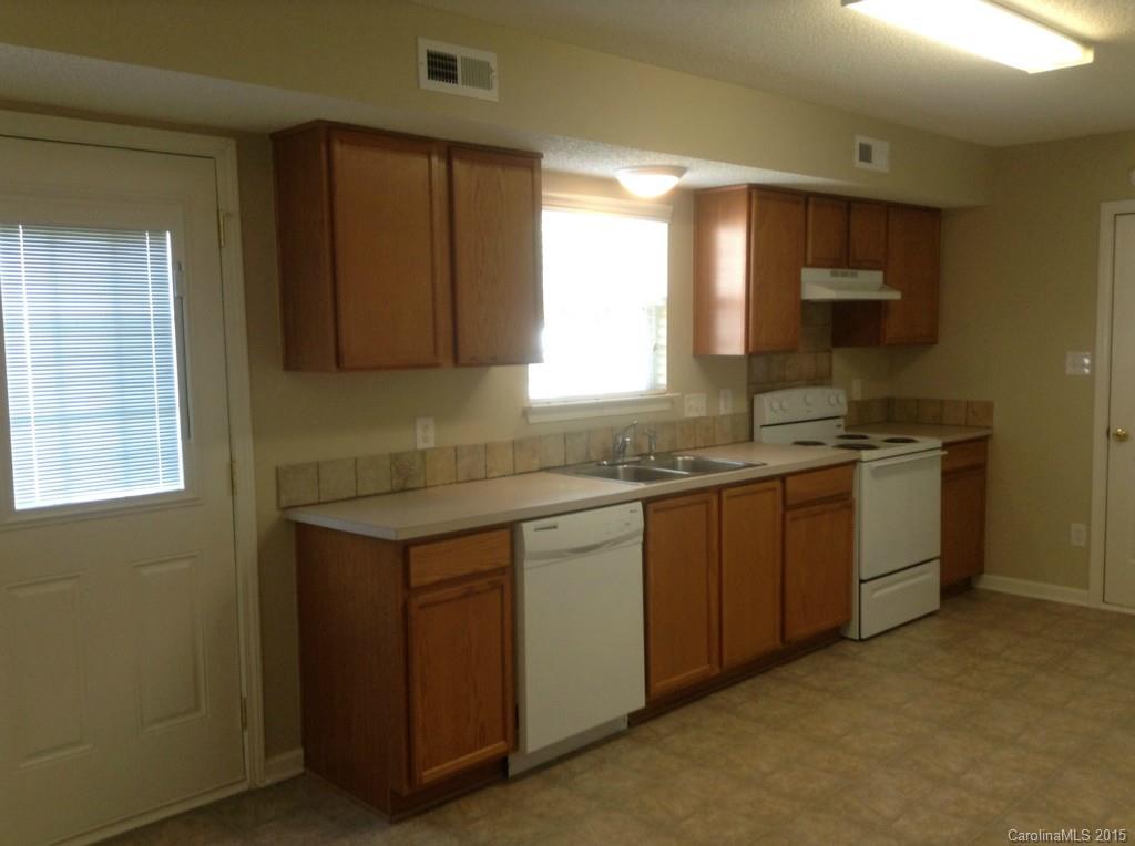 Woodstone - Residential Lease