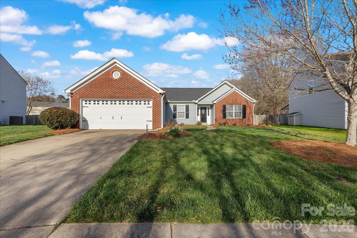 3907 Laurel View Circle