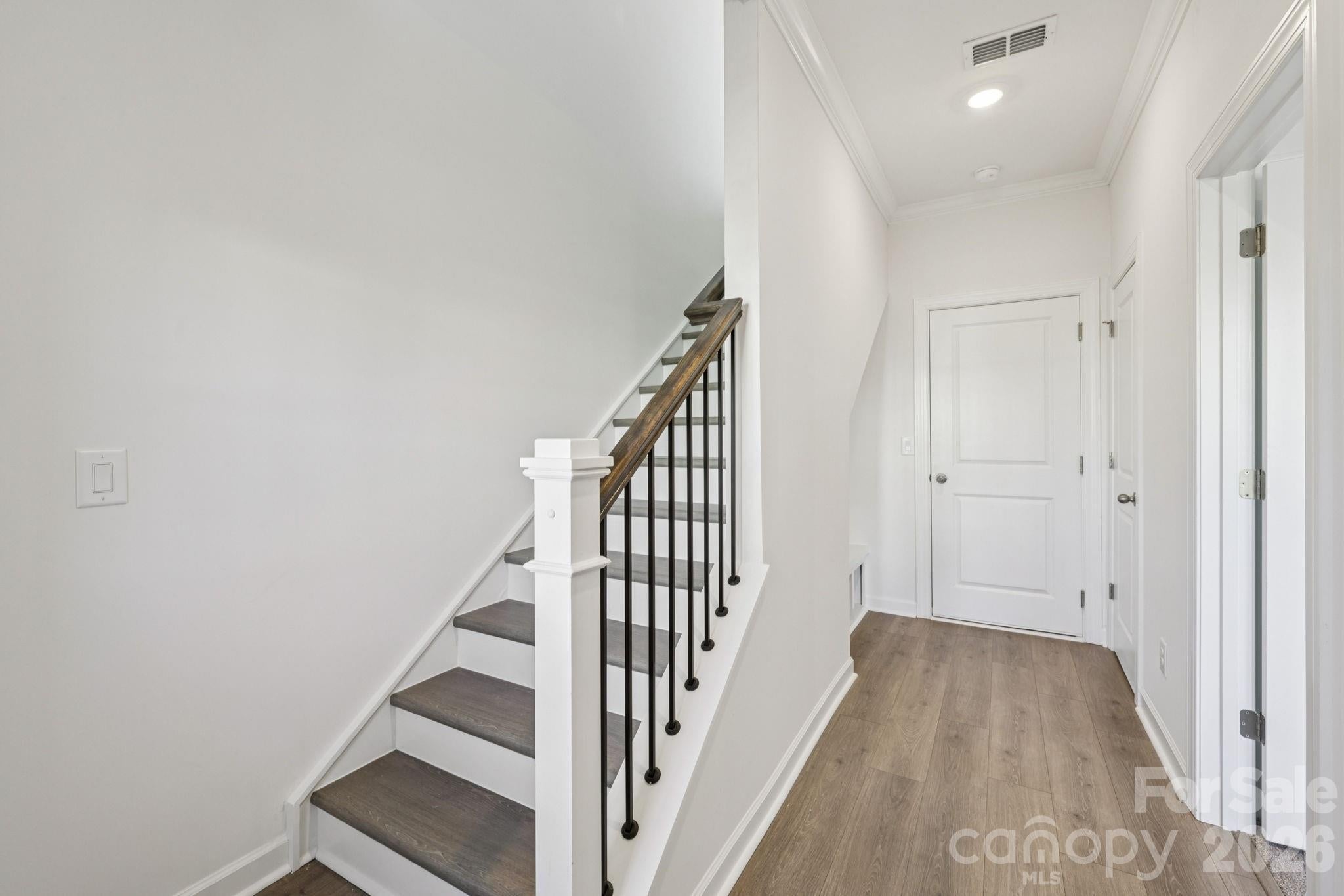 375 Golden maple Court