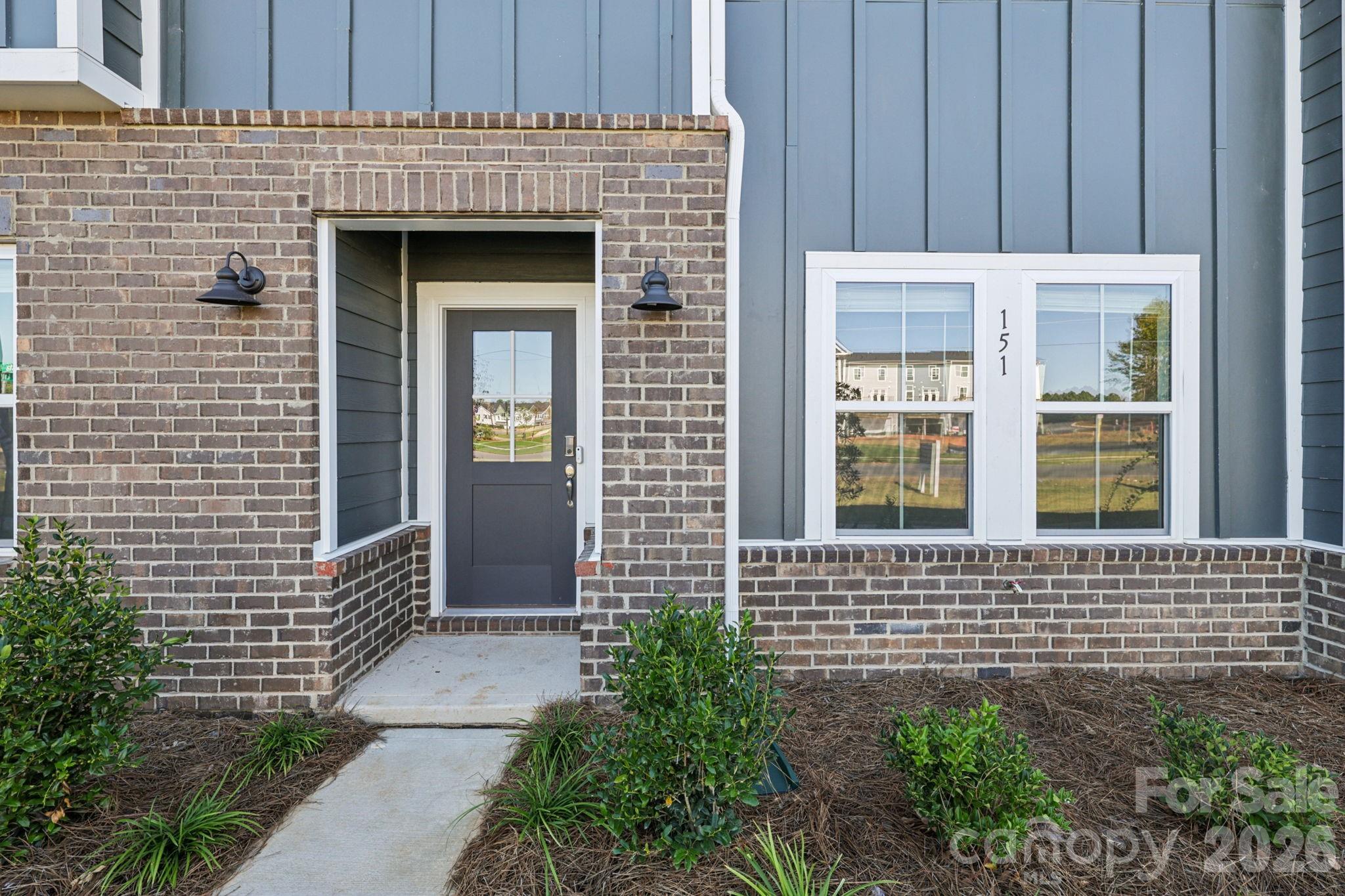 375 Golden maple Court