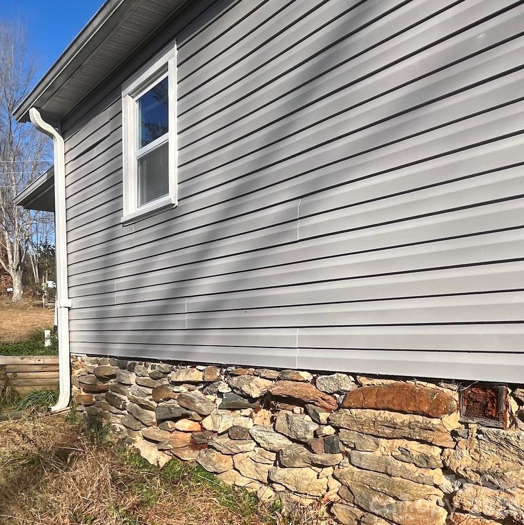 98 Poplar Springs Road