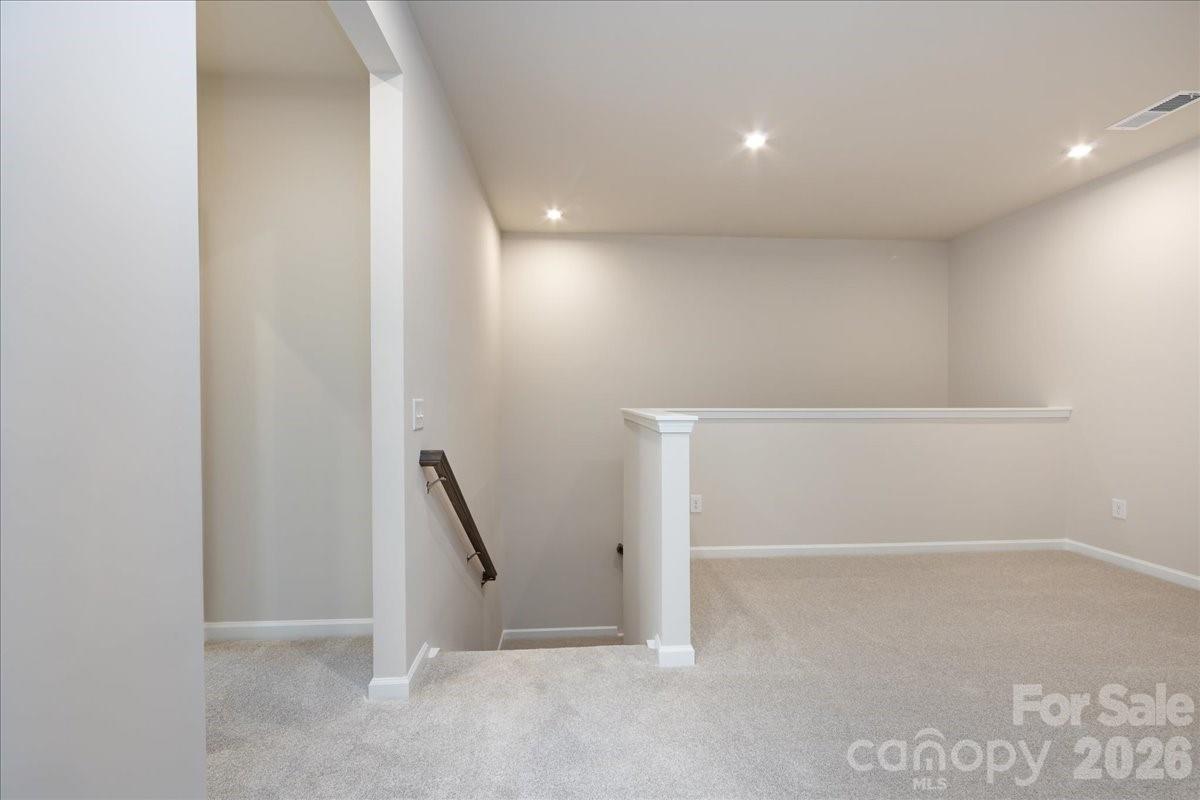 Ellis Townes - Residential