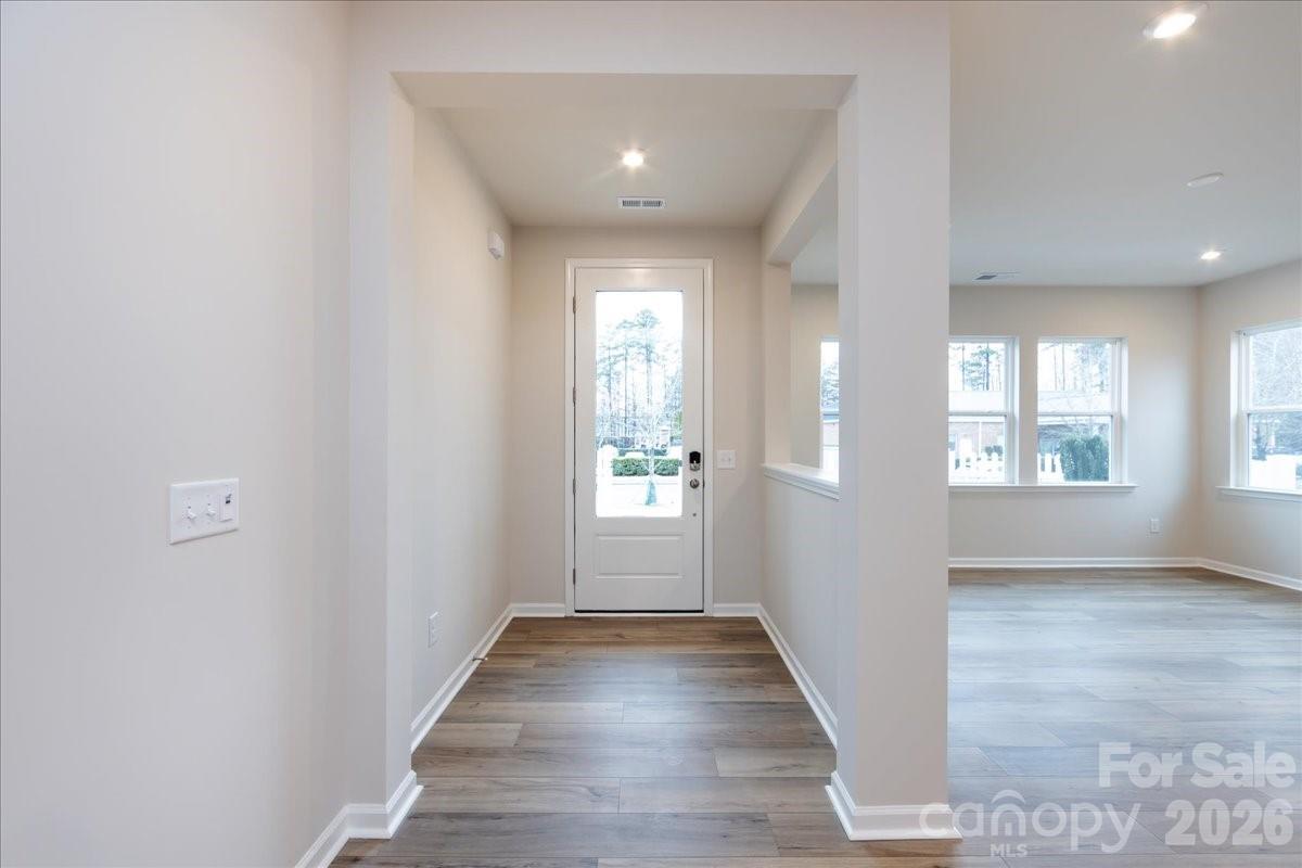 Ellis Townes - Residential