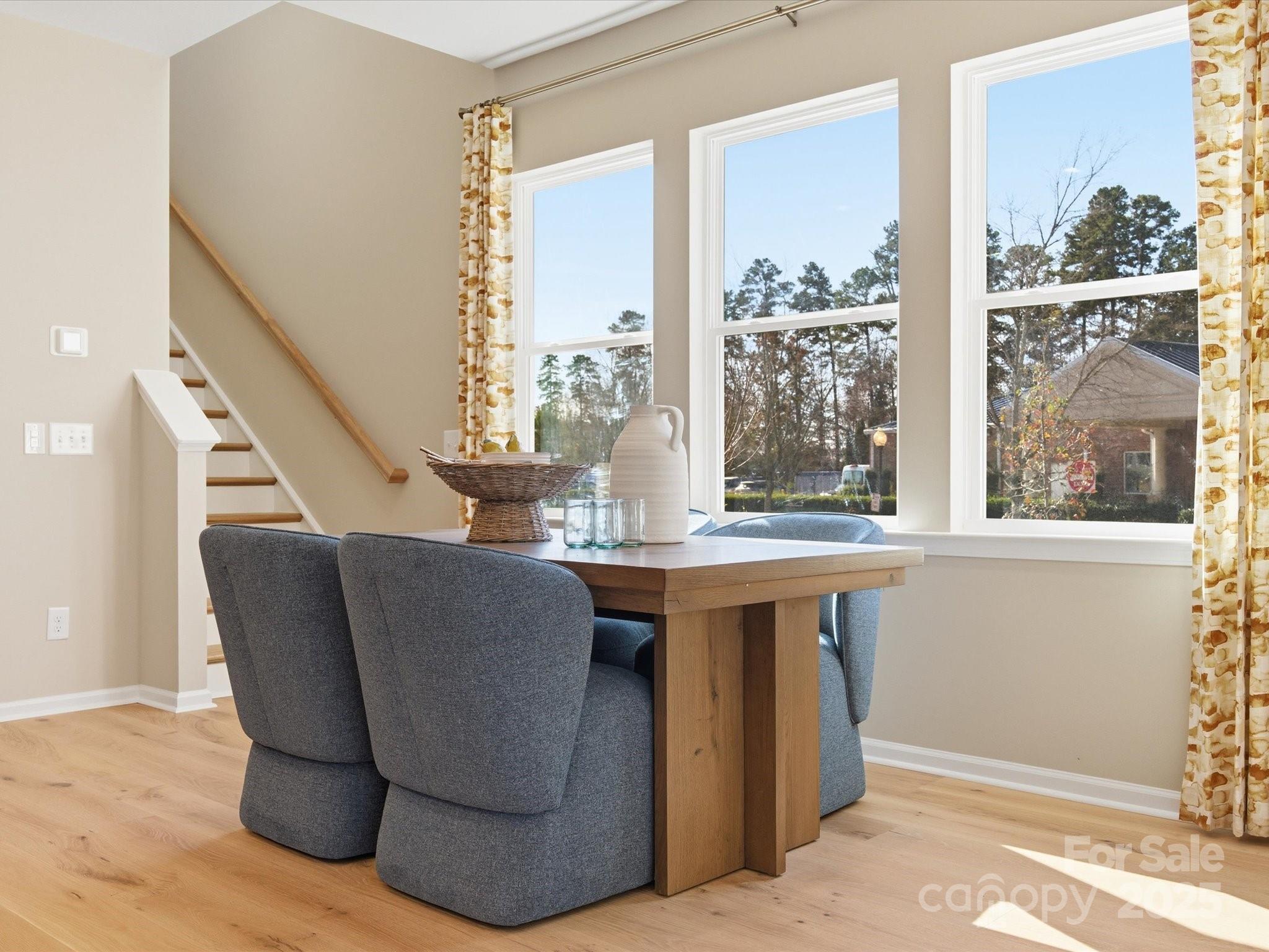 Ellis Townes - Residential