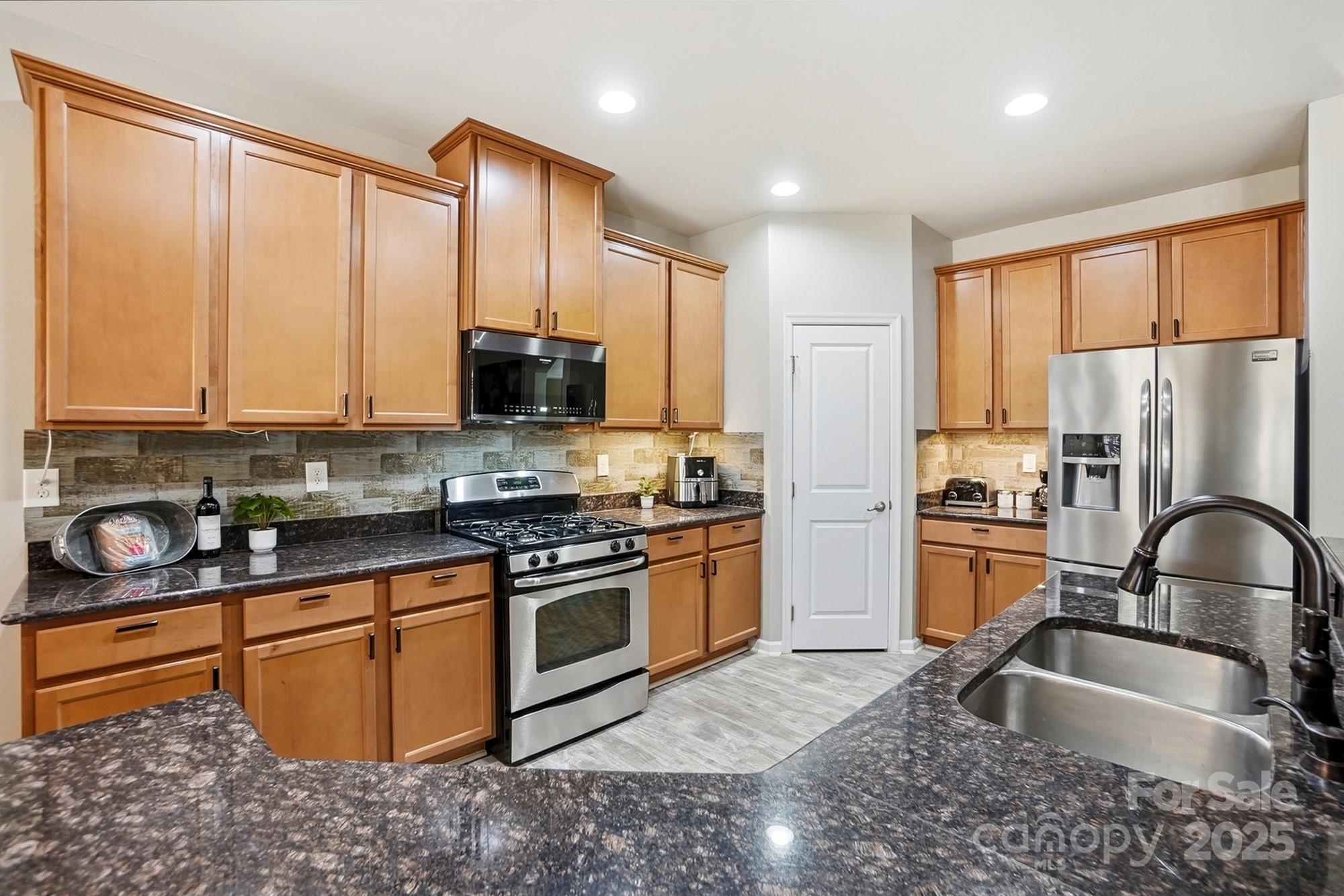 4117 Oconnell Street