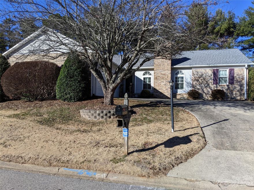 Popular Park Avenue in South Asheville! Equidistant to downtown Asheville and the Asheville regional airport. Well maintained one level home. Large open living and dining areas with skylights. Cozy eat-in kitchen with updates. Primary suite has walk-in closet and large bath with whirlpool tub and separate shower. 2nd BR features a nicely finished built-in for sewing or crafts (can be removed but fits well in room). 3rd BR is ideal for guest or office space. Rear sun room is finished but UNHEATED, and adjoins open deck, overlooking lovely level back yard. Attached 2 car garage with cedar lined closet and storage shelving. Mature landscaping abounds. Laurel, evergreen, burning bush, and crepe myrtle. Neighborhood amenities include clubhouse with great room, kitchen and bathrooms, outdoor heated swimming pool, and tennis court equipped with pickleball lines and an adjustable basketball goal. Hard to find one level home in move-in condition near the affordable median home-sold price level.