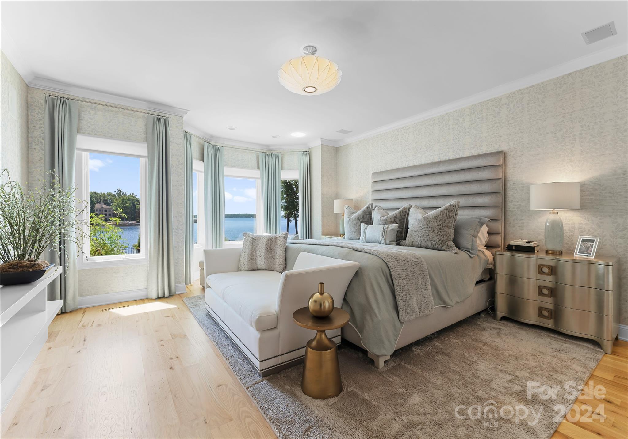 The Peninsula - Residential