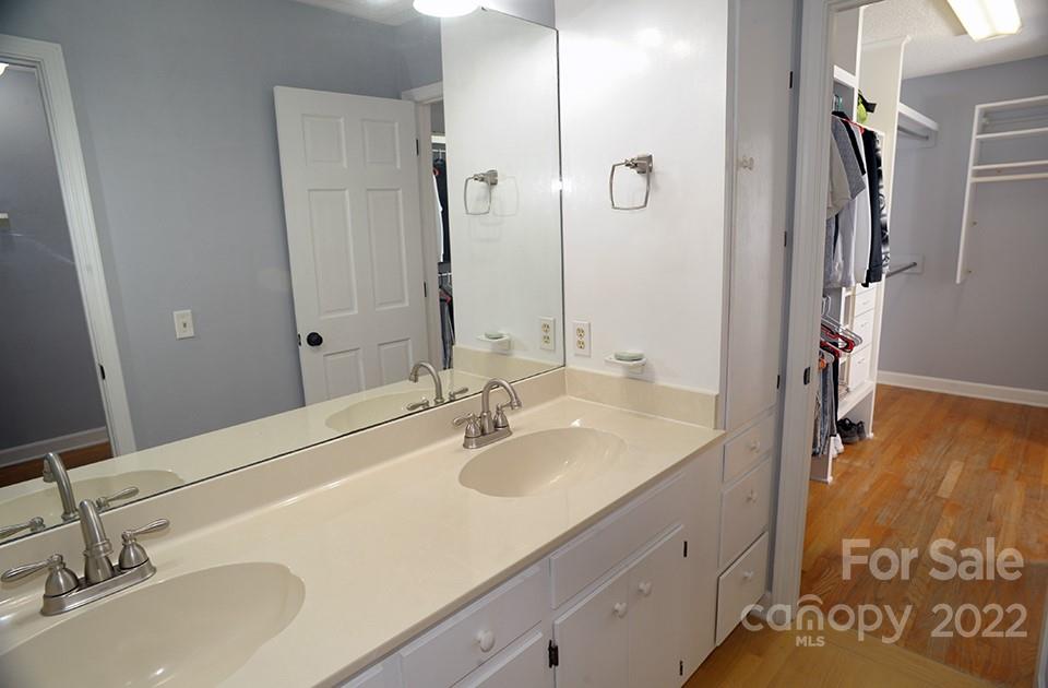 Country Club - Residential