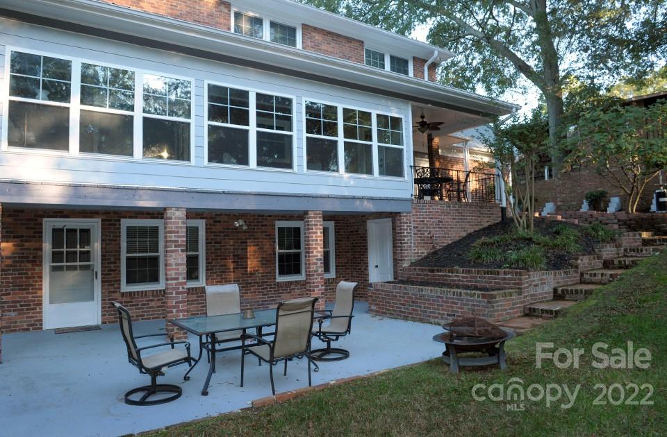 Country Club - Residential