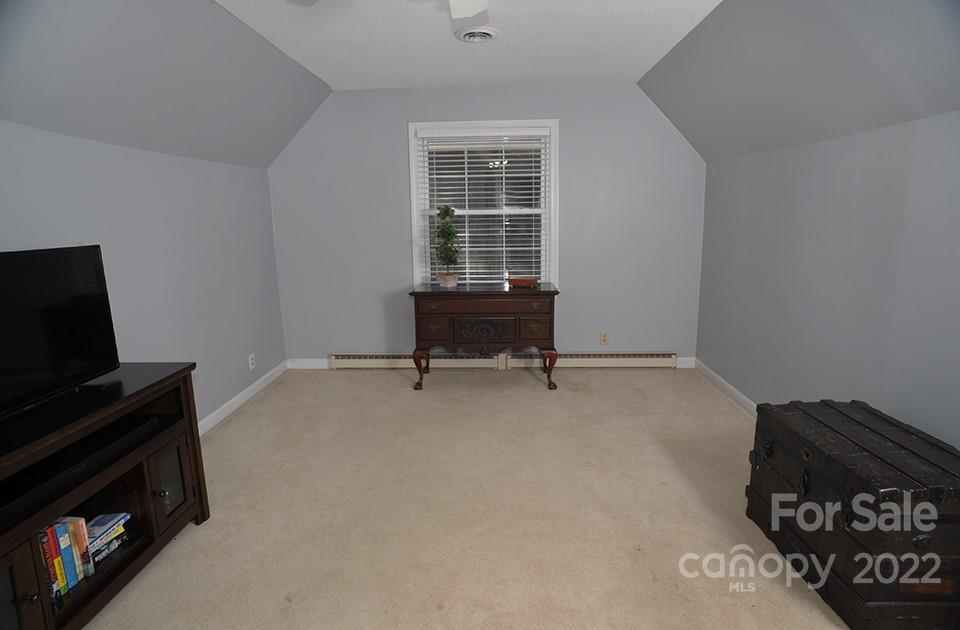 Country Club - Residential