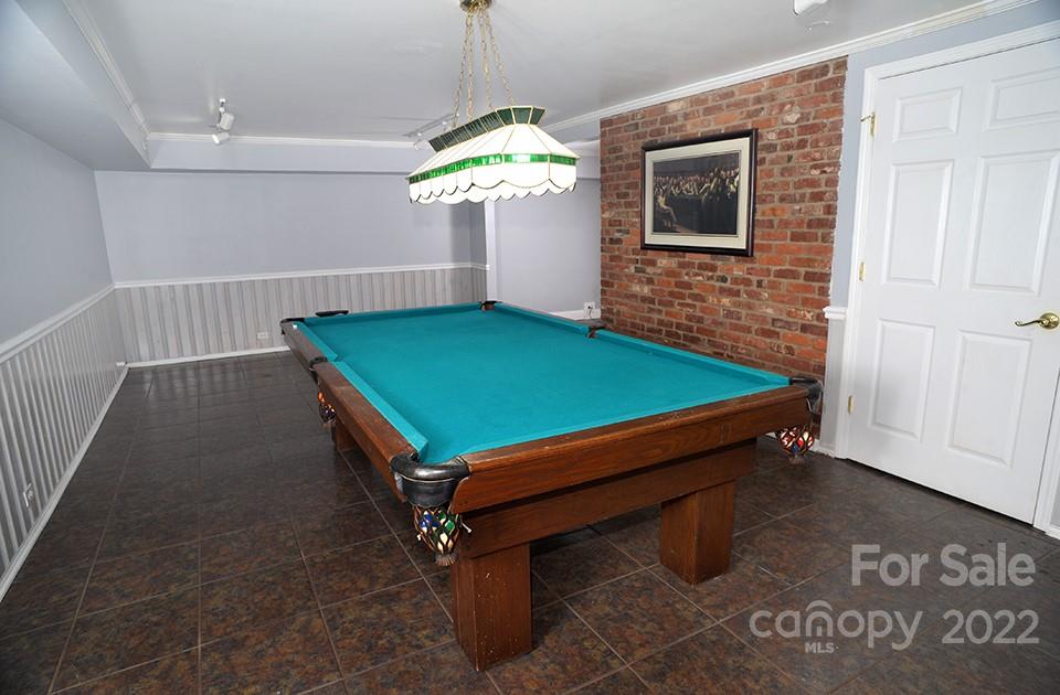 Country Club - Residential