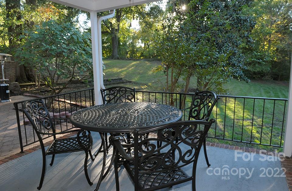 Country Club - Residential