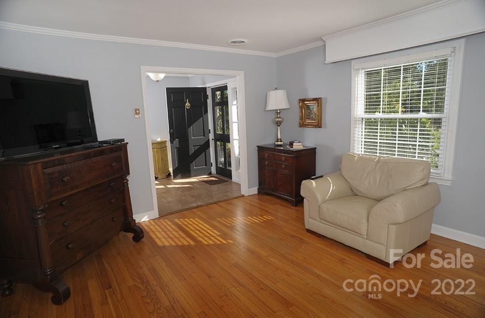 Country Club - Residential