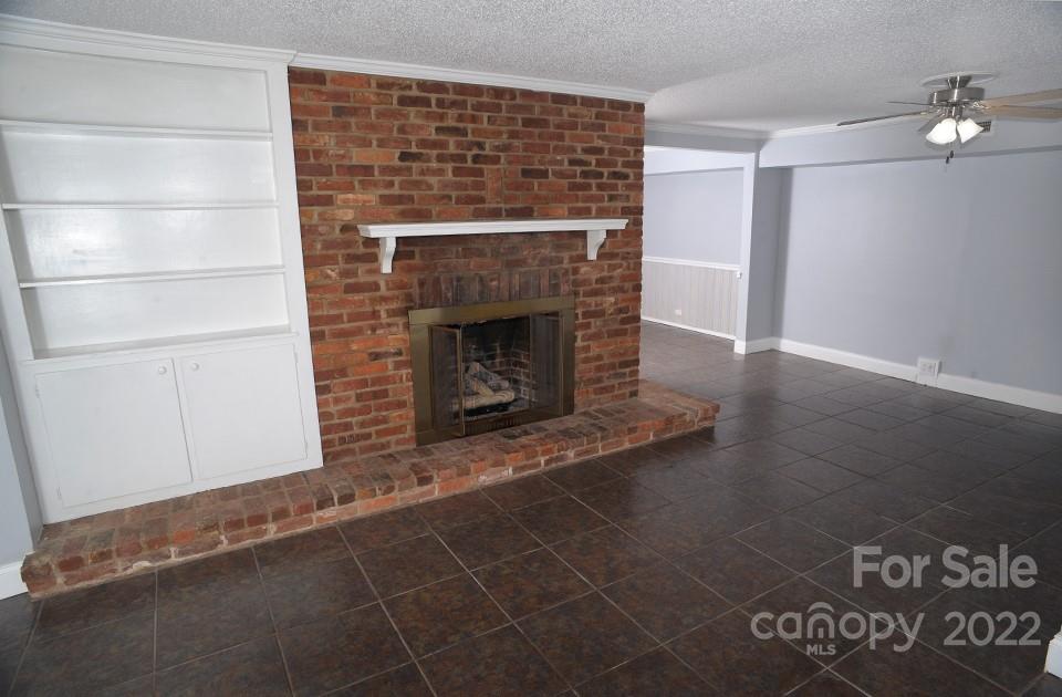 Country Club - Residential