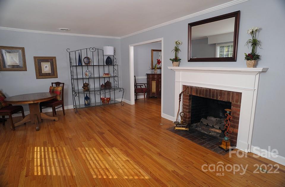 Country Club - Residential