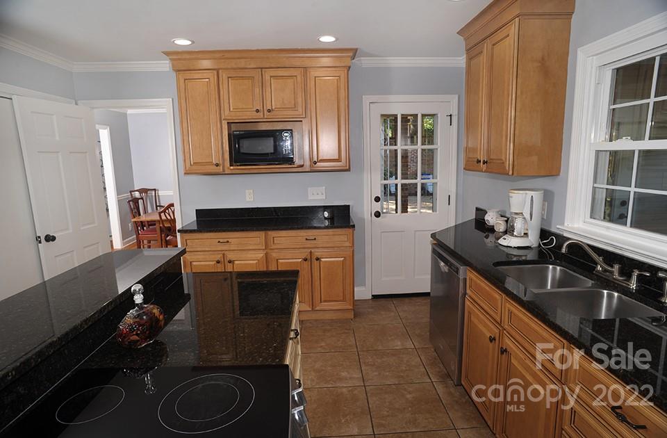 Country Club - Residential