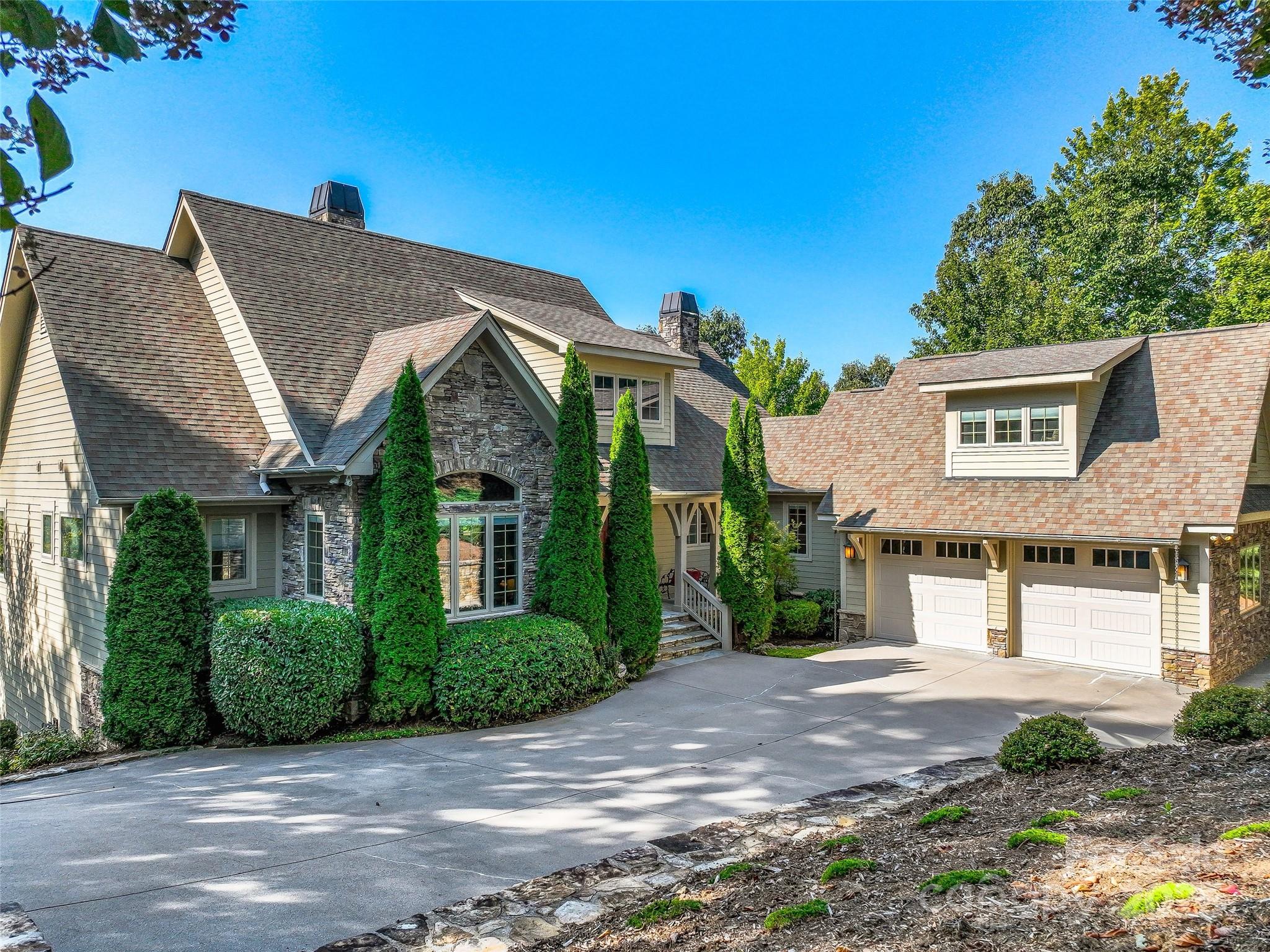 6 Yellow Wood Lane