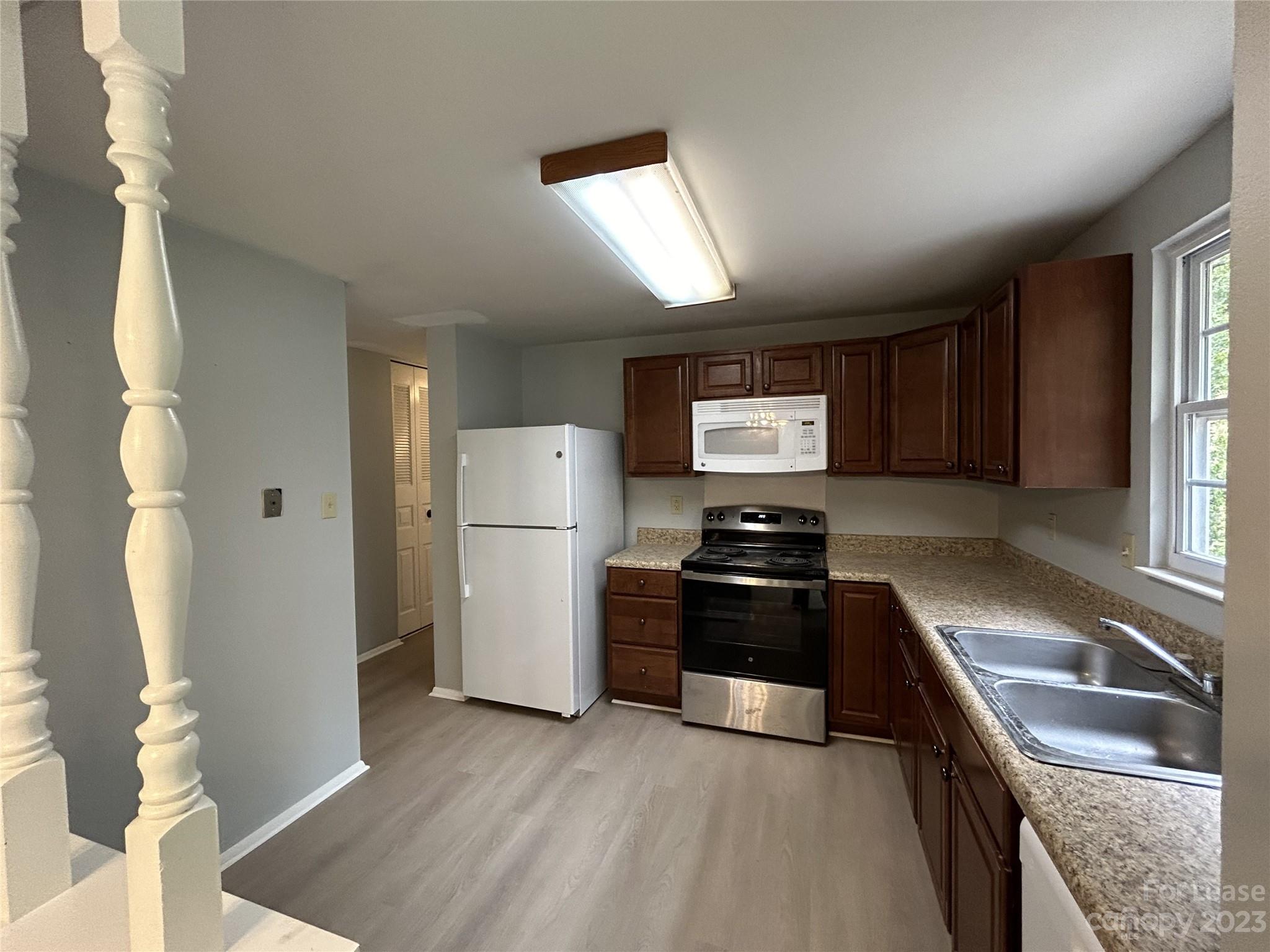 College Downs - Residential Lease