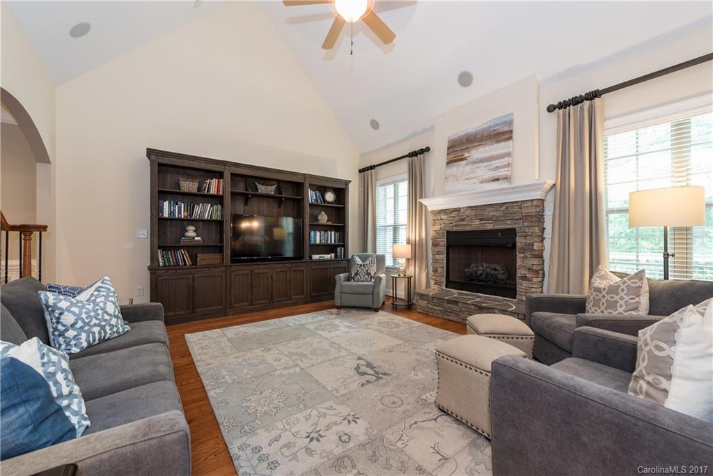 Spring Branch Glen - Residential