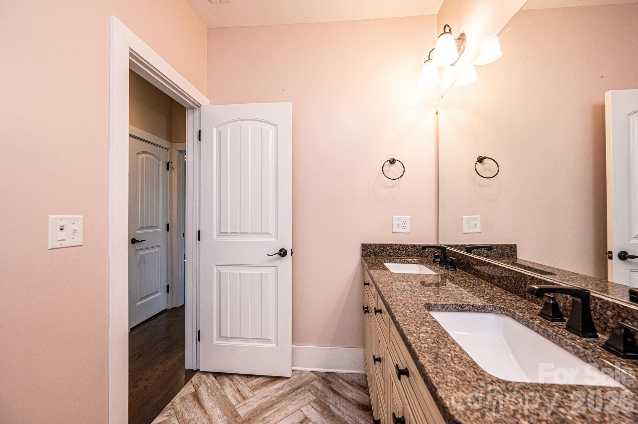 The Falls at Cloninger Mill - Residential