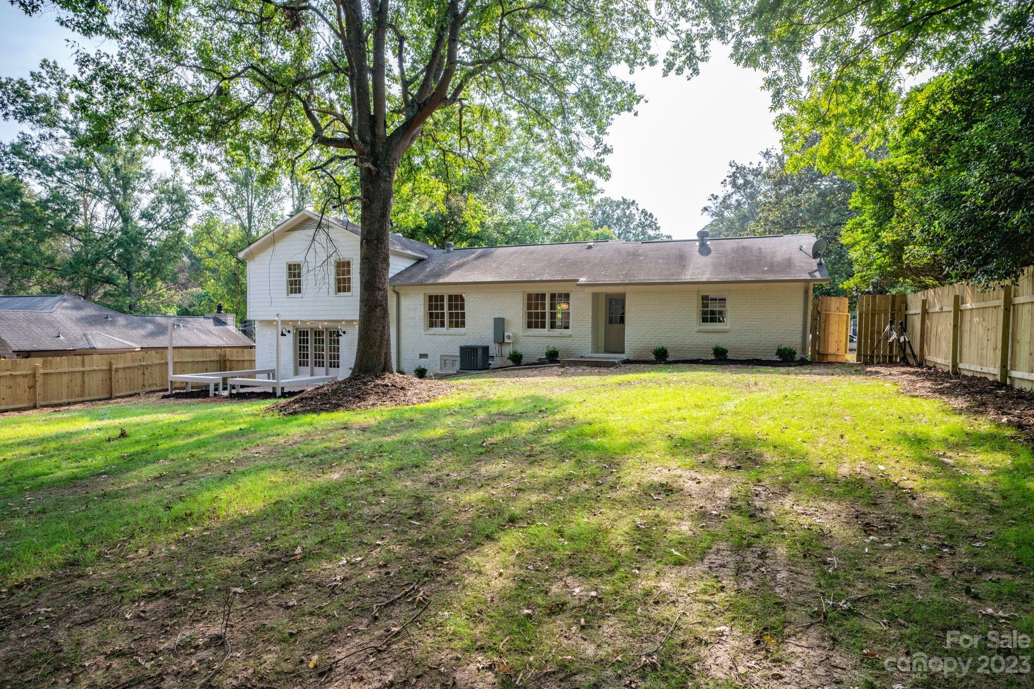 Sherwood Forest - Residential
